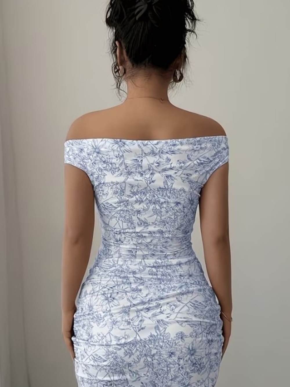 Off-Shoulder Blue Floral Bodycon Dress